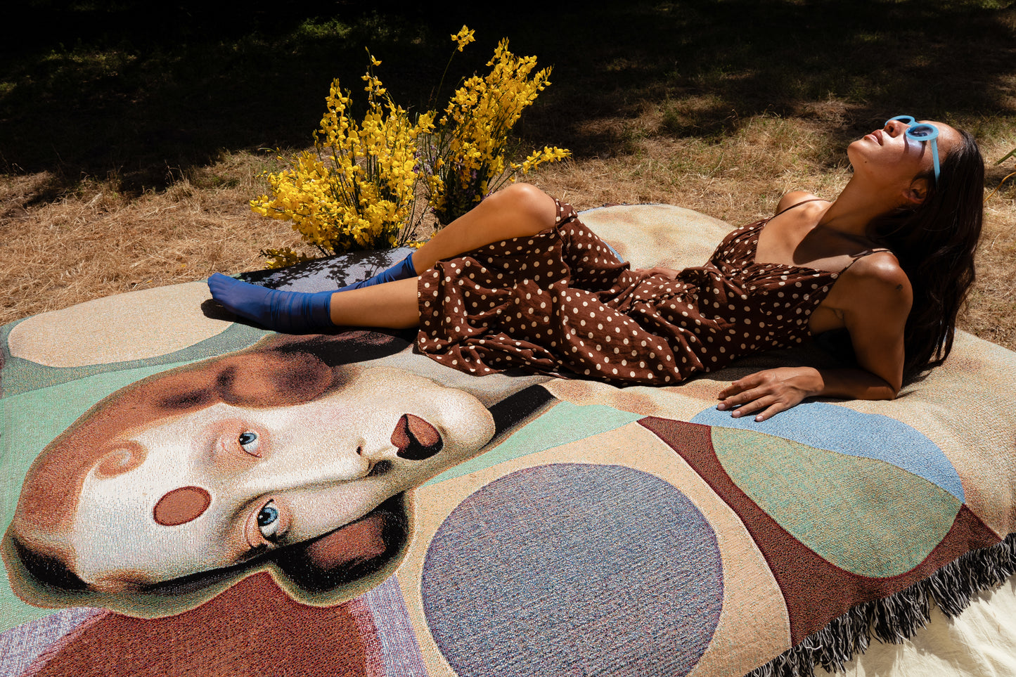 CIRCLES Woven Art Blanket – A Muse Between Worlds | AurKiid Haus